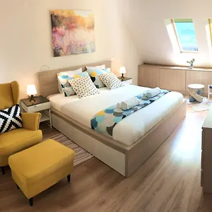  Apartment Unique Luxurious Jacuzzi Penthouse Duplex In Center! 2 Baths! Free Parking!